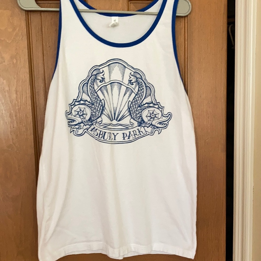 Asbury Park men’s tank. Great condition.